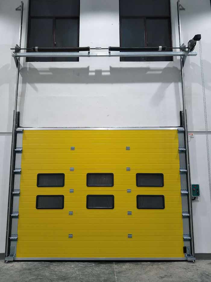 1676877596147267.jpg 工業門